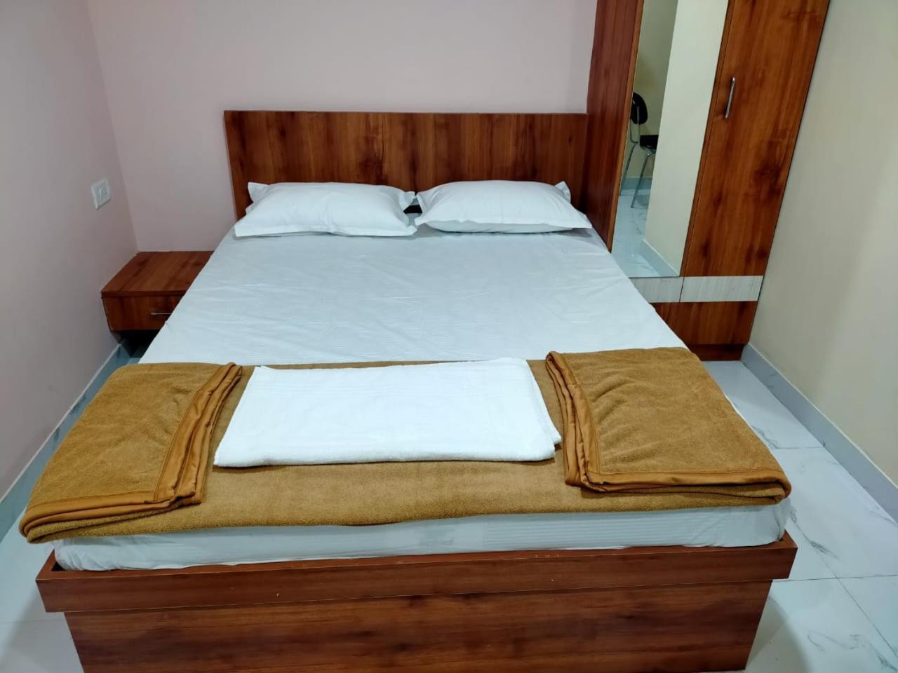 Mandara Comforts Hotel Bangalore Luaran gambar